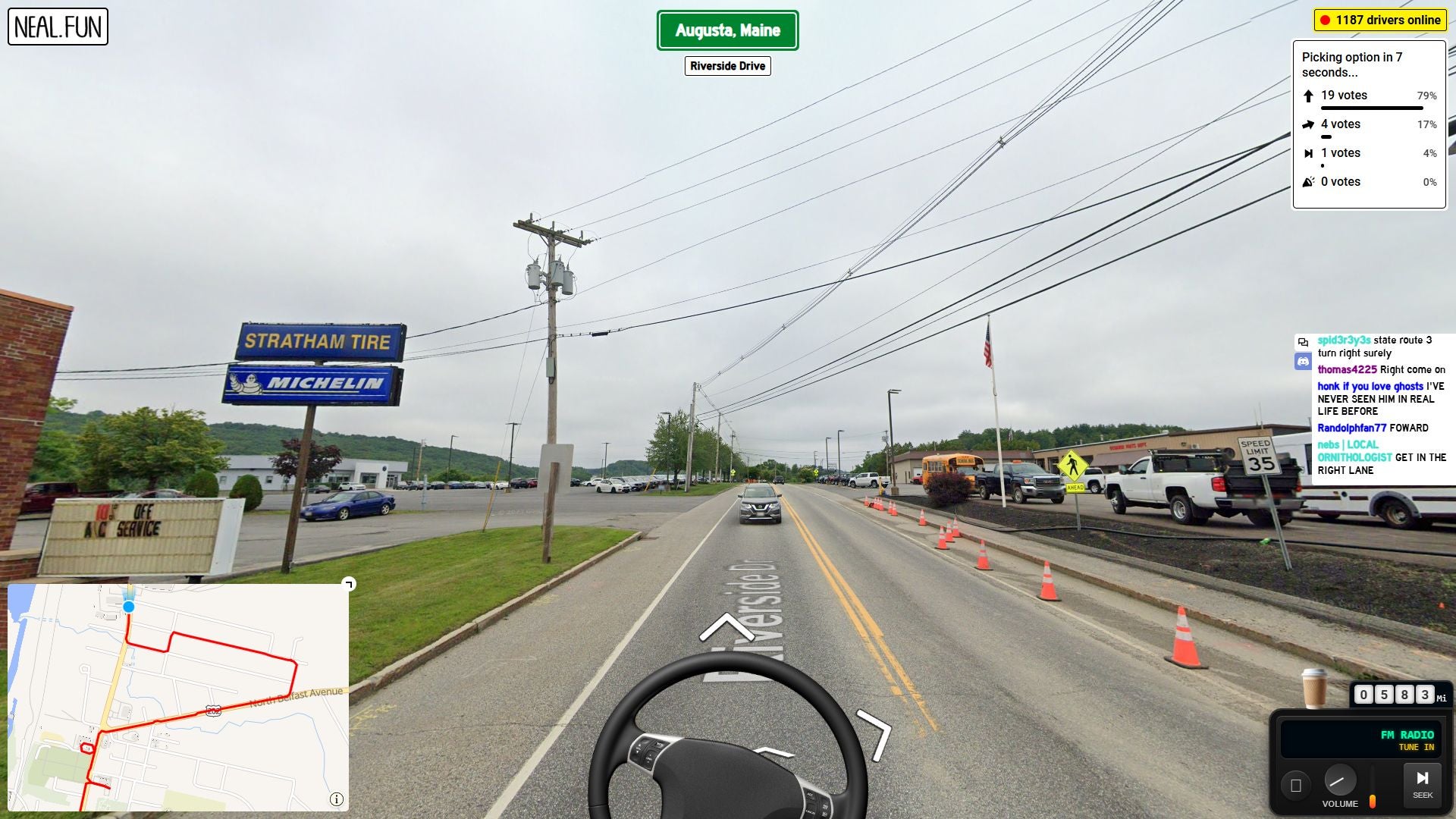 Google Street View Image Car, περνώντας μέχρι τον Αύγουστο, Maine.